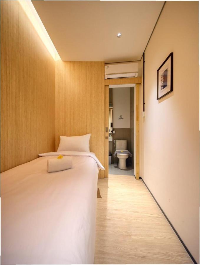 Hotel Cool Living Jakarta Exterior foto