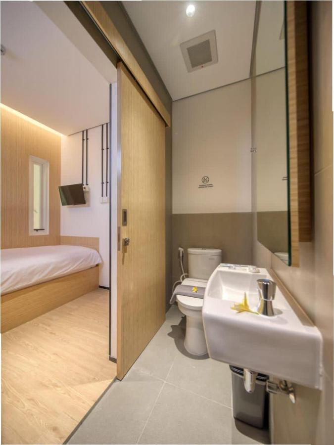 Hotel Cool Living Jakarta Exterior foto