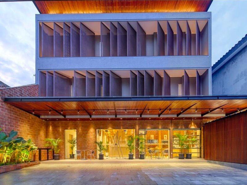 Hotel Cool Living Jakarta Exterior foto